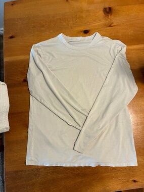 Lululemon Off-White Long Sleeve T-Shirt - Size Large